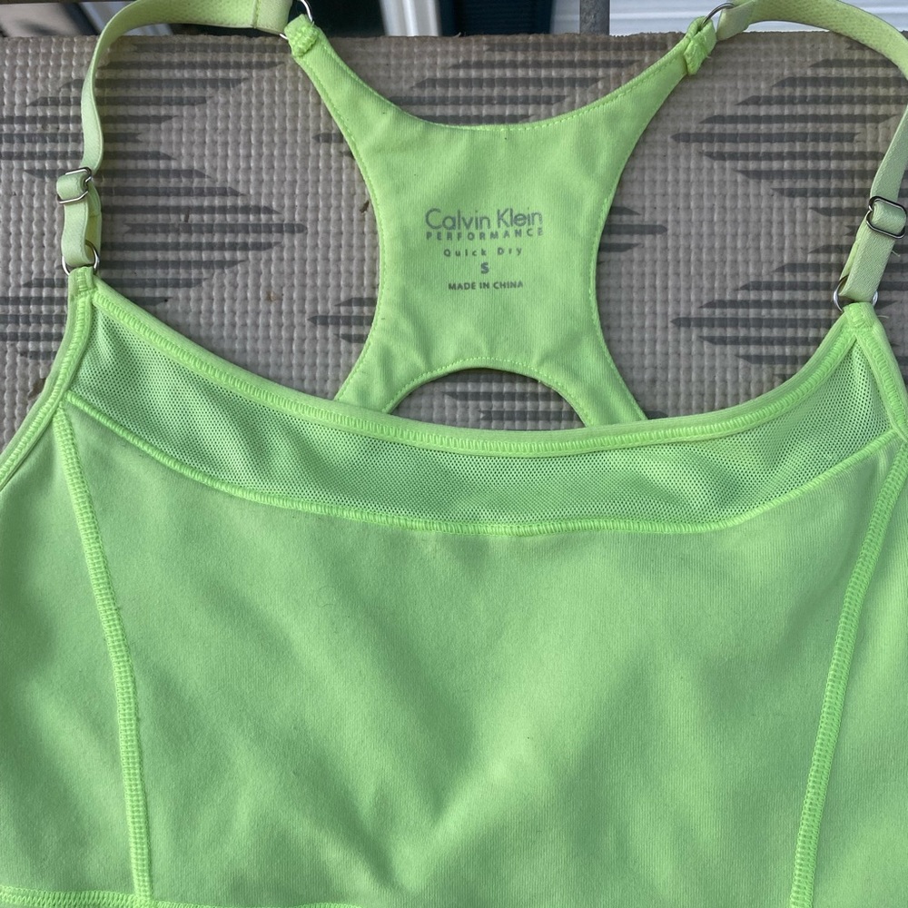 Calvin Klein Performance Tank - Picture 2 of 6